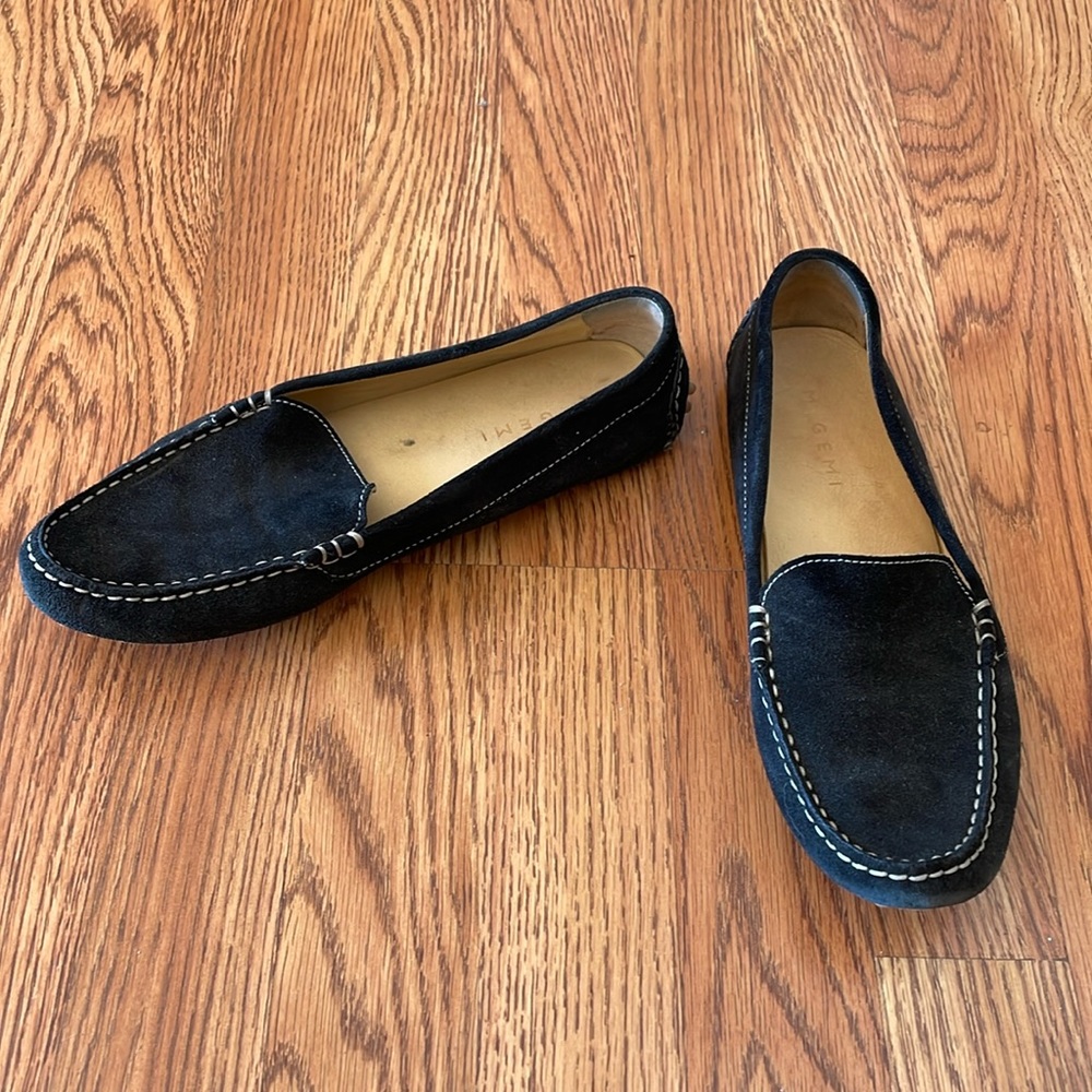 M Gemi Italian suede flats black loafers - gently used - size 39.5 Euro (9 us)
